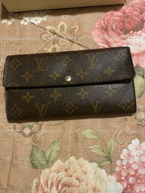 Louis Vuitton Monogram Continental Wallet in Brown and Gold